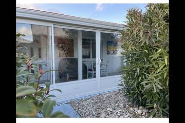 Location de vacances pour 6 personnes, avec jardin et terrasse, animaux acceptés dans Plage de Matha