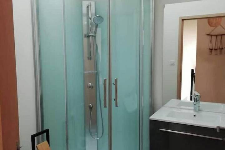 Location de vacances pour 4 personnes, avec jardin et terrasse à Le Gué-d'Alleré - 4