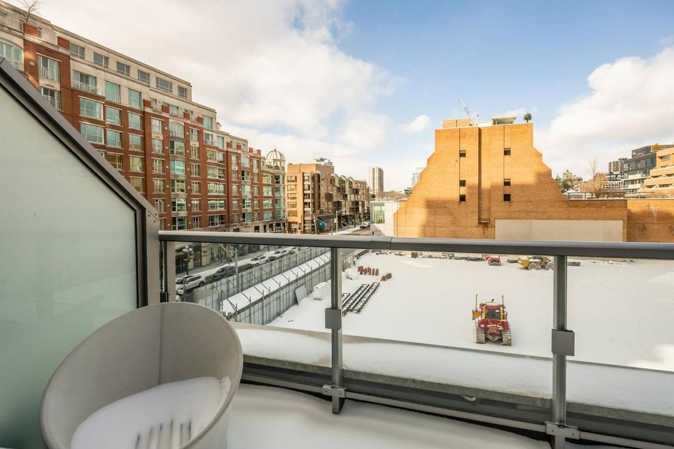 Apartamento entero, Toronto. 155 Yorkville 1Br with Balcony -155 Yv319 in Toronto, Lago Ontario (Kanada)