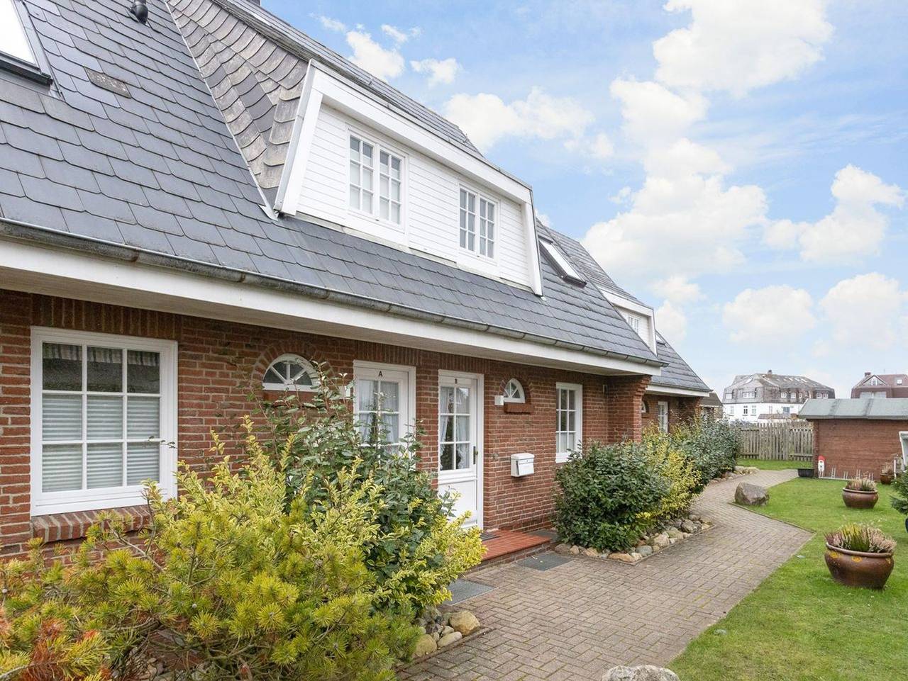 Ganze Ferienwohnung, Strand 20 App. 2 - Zentral gelegene Ferienwohnung, nur 200 Meter vom Wenningstedter Hauptstrand in Wenningstedt, Sylt