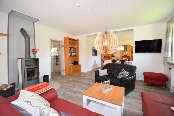 Ferienhaus für 8 Personen, mit Garten in Büsum - 3