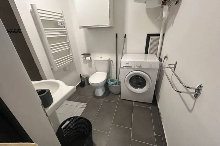 Entire apartment, Homerez - Apartment Valenciennes in Valenciennes, Valenciennes region