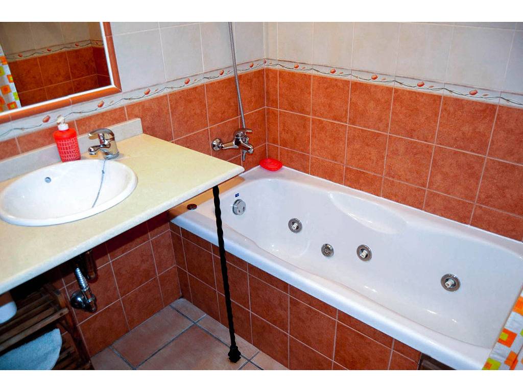 Country house for 4 people with garden in Castril, Geoparque de Granada