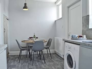 Holiday Rental for 4 People in Lytham St Annes, Blackpool Pleasure Beach, Photo 4