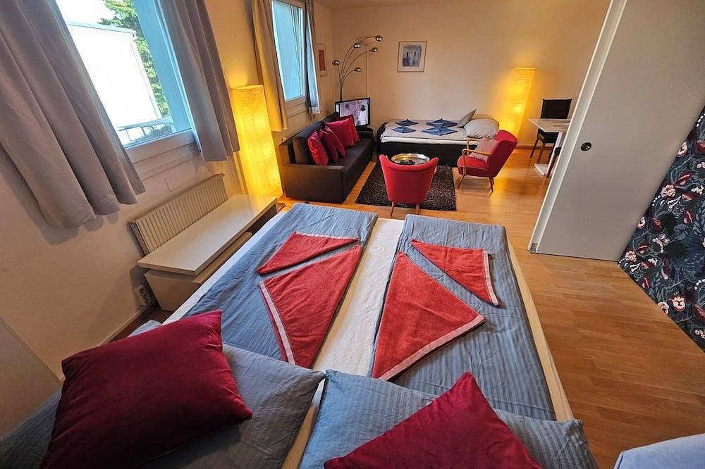 Ganze Wohnung, Yuki's Place - Un-Vic, Danube Beach and Subway near to Downtown Vienna in Wien, Donau Niederösterreich