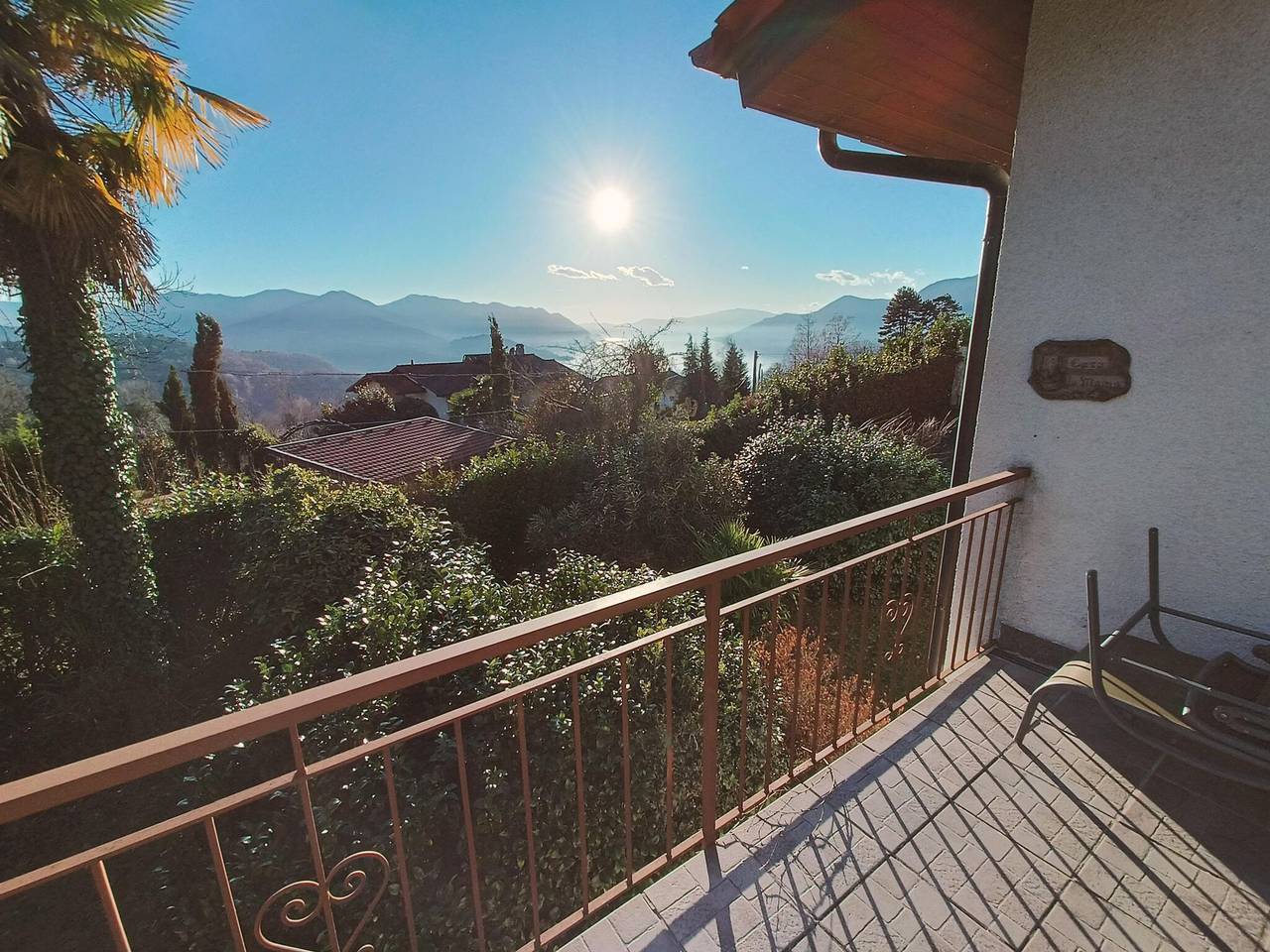 Holiday Home in Italy with Sea and Mountain Views in Comune di Luino, Lago Maggiore (Lombardy)