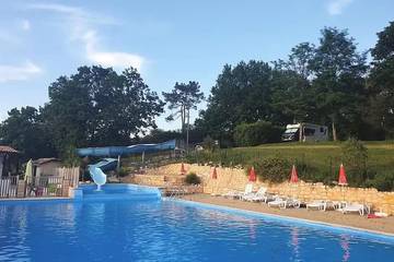 Camping pour 5 Personnes dans Salles (Lot-et-Garonne), Région de Villeneuve-sur-Lot, Photo 3