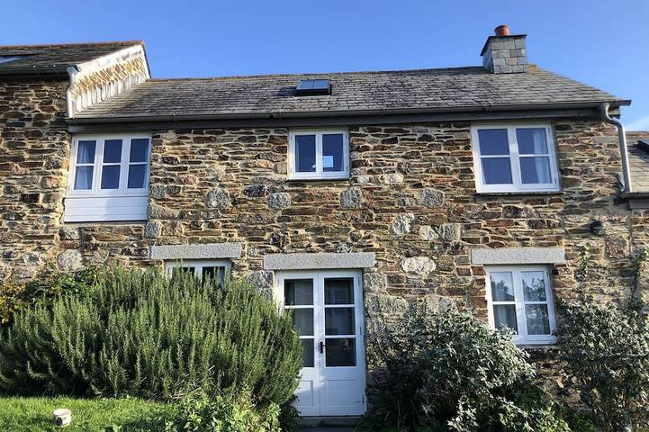 Cottage for 6 people, with Garden in Mawgan Porth