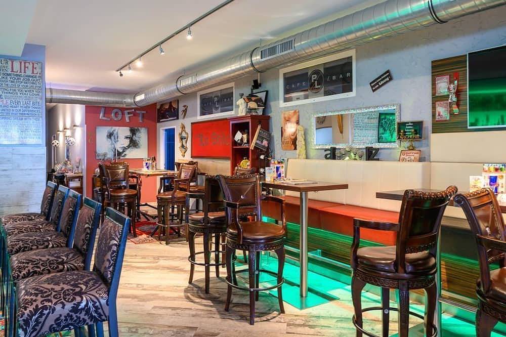 Top 2 for up to 4 persons - Plaza Cafe & Bar in Enns, Linz-Wels