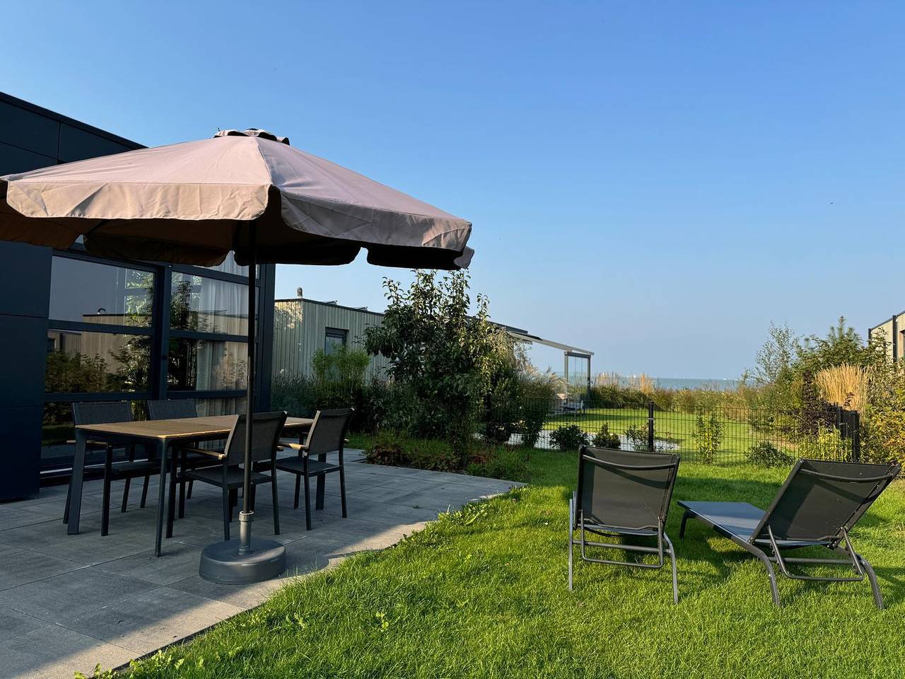 Top-modernes Chalet Wellenreiter mit großem Garten am Ijsselmeer - Neu mit Zaun in Enkhuizen, Ijsselmeer