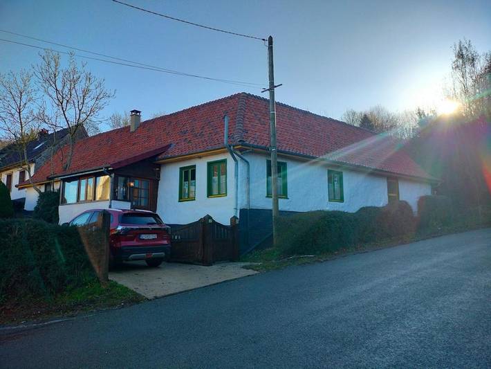 Location de vacances pour 4 personnes, avec jardin à Lebiez