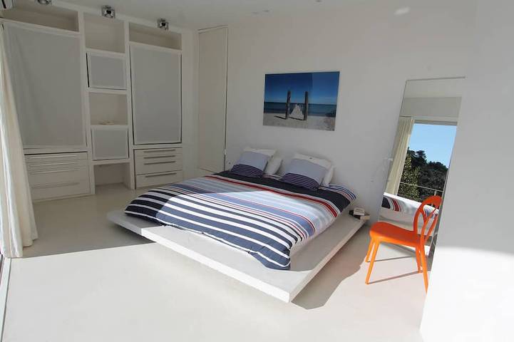 Location de vacances pour 10 personnes, avec terrasse et jardin dans l'Escalet - 4