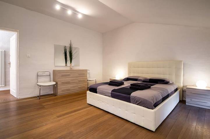 Entire apartment, Attic Floor Venice Apartment in Mestre, Venice