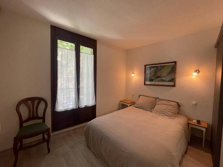 Chambre d’hôte pour 2 personnes, avec balcon et vue