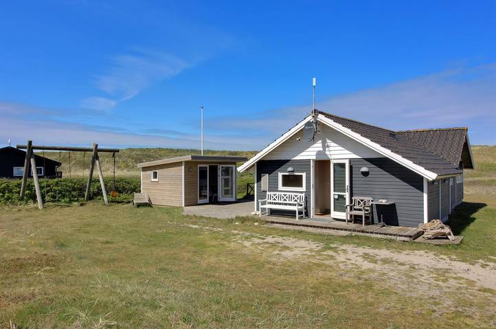 Ferienhaus für 8 Personen, mit Whirlpool und Terrasse sowie Sauna in Lemvig