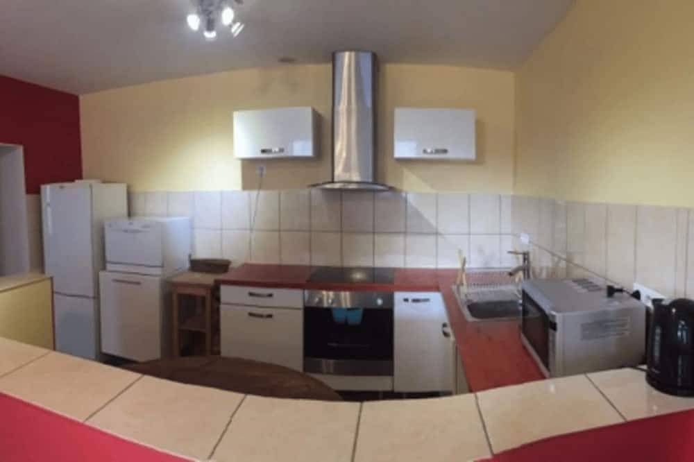 Apartamento entero, Face A La Loire (Apt N°02) in Roanne, Región de Roanne
