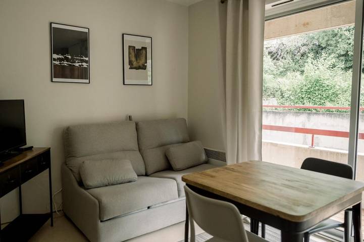 Gîte pour 3 personnes, avec balcon à Rodez - 2