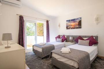 Villa voor 6 Personen in Carvoeiro, Lagoa, Afbeelding 4