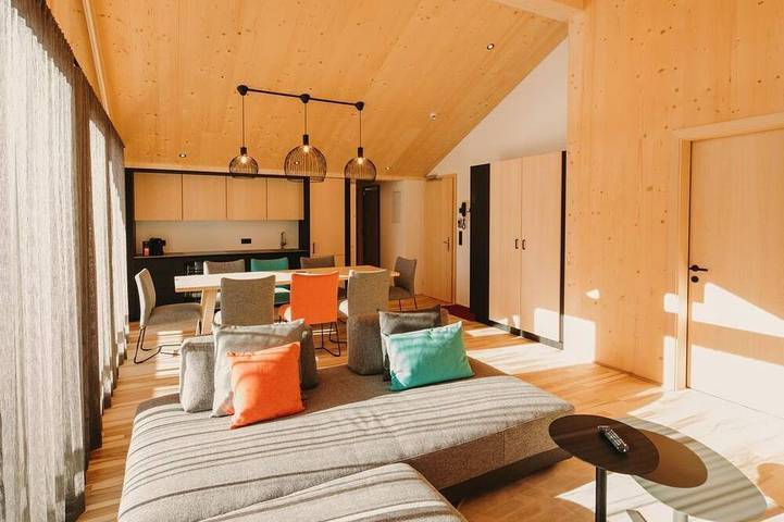 Chambre d’hôte pour 8 personnes, avec Jardin ainsi que Piscine et Sauna à Warth - 2