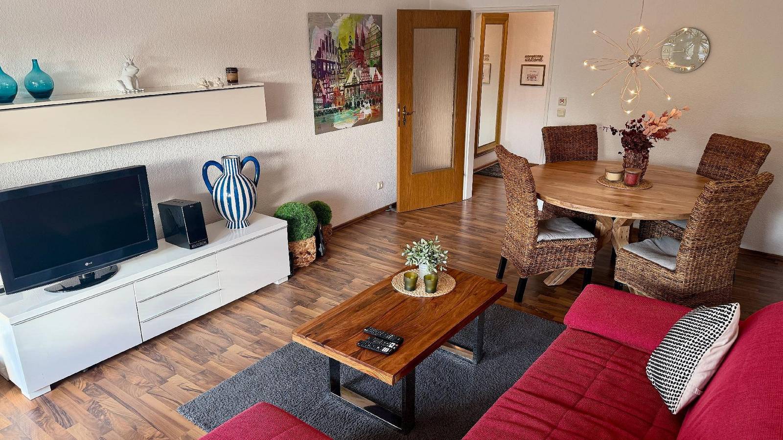 Apartamento vacacional entero, "Fräulein Grünweiss" 75m2 flat, south-facing balcony, wifi in Bremen, Metropolregion Bremen-Oldenburg