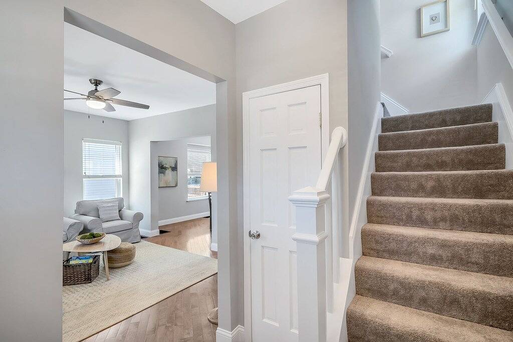 Incredible 3 bed Oakley Square Charmer! Enjoy everything Oakley! Best location! in Cincinnati, Hamilton County (OH)