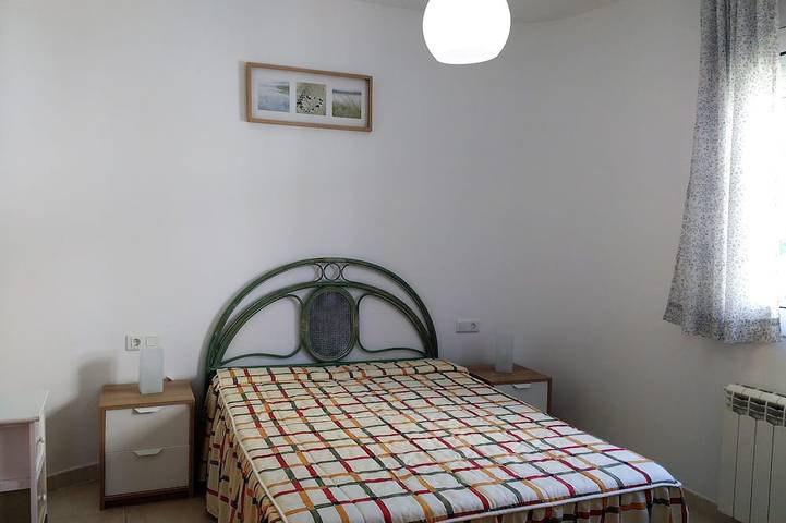 Villa con piscina privada para 7 personas, 4000m de la playa, piscina privada. in Platja de l'Alguer (Terres de l'Ebre), La Ametlla de Mar