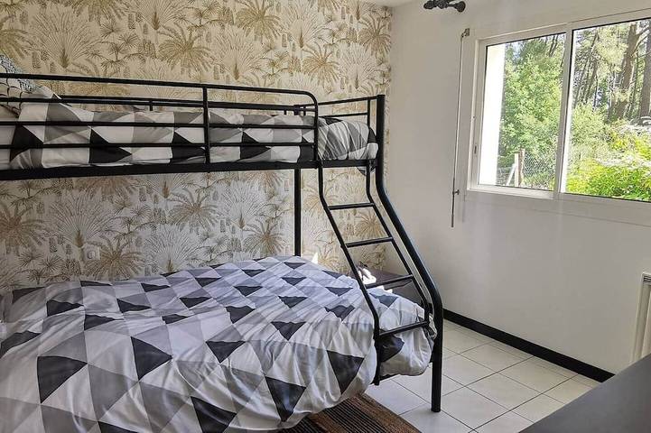 Location de vacances pour 14 personnes, avec jardin dans Plage naturiste (La Faute-sur-Mer) - 4