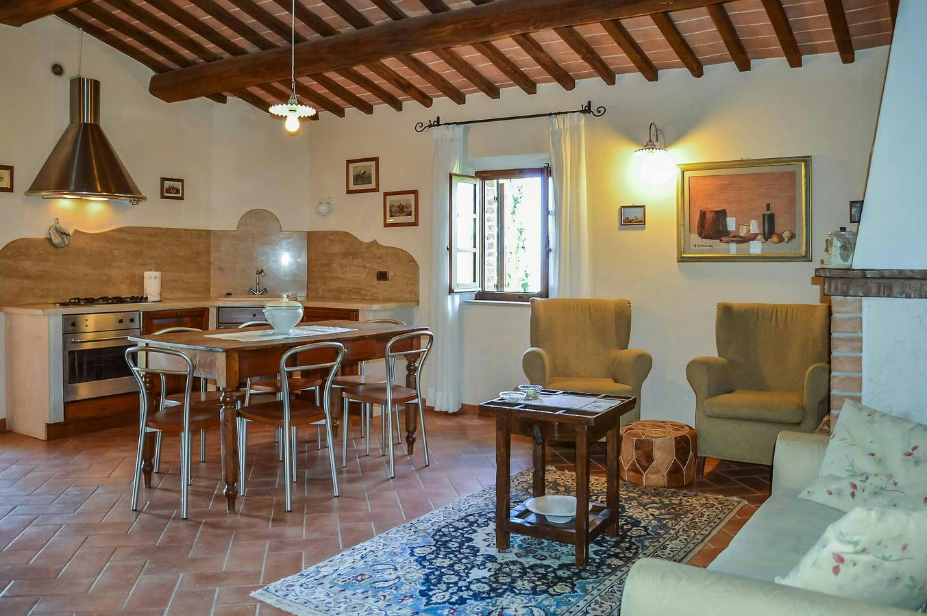 Appartamento intero, Appartamento in pietra con piscina sulle colline toscane in Asciano, Siena e dintorni