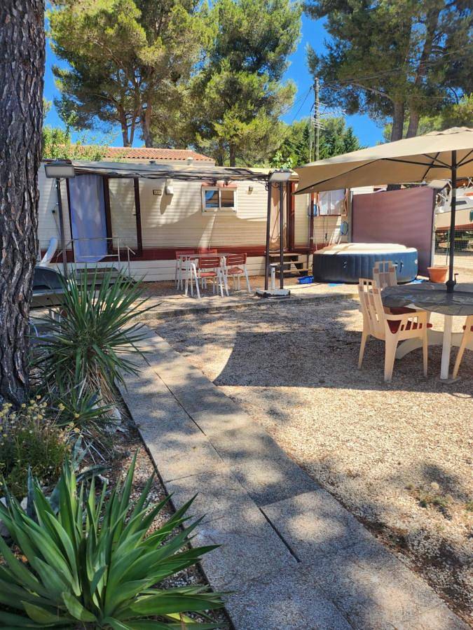 Camping pour 5 personnes, avec Jardin