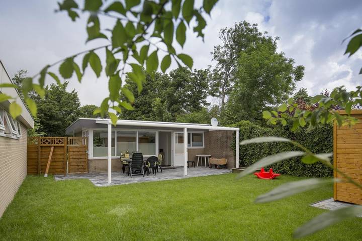 Ferienhaus für 5 Personen, mit Terrasse und Garten in Sint Maartenszee