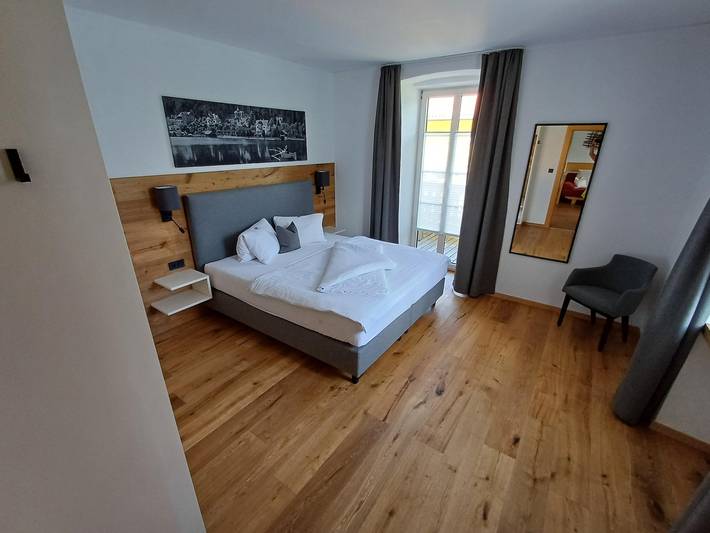 Ferienwohnung für 2 Personen, mit Balkon und Terrasse sowie Garten und Pool in Seeboden - 3