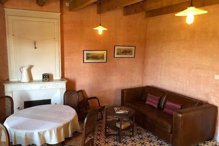 Gîte pour 4 personnes à Saint-Quentin-la-Poterie - 3