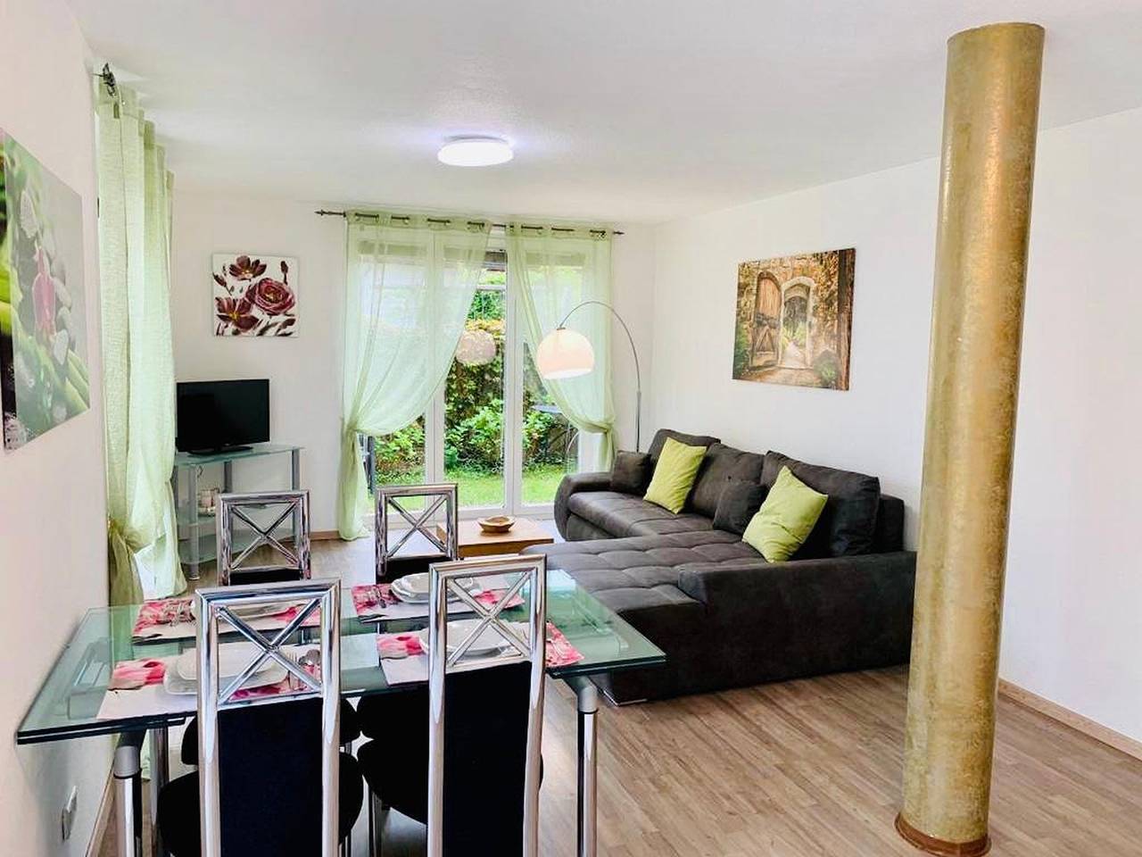 Ganze Wohnung, Ferienwohnung 'H N H' mit Terrasse in Lindau, Bayerisch Schwaben