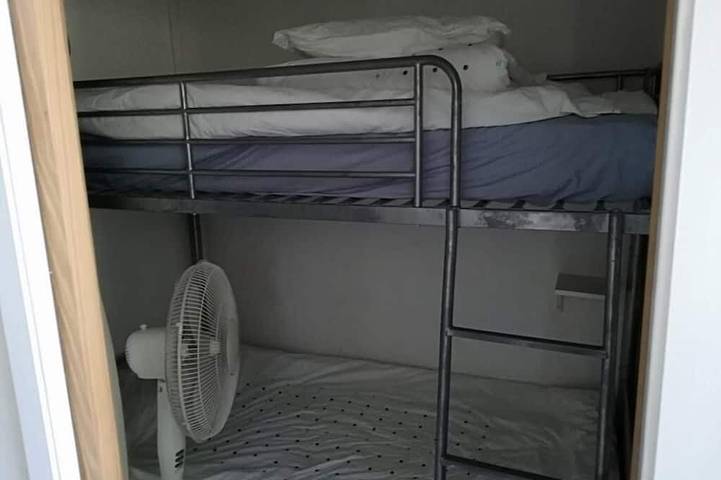 Gîte pour 4 personnes, avec balcon dans Plage de la Grande Conque - 2