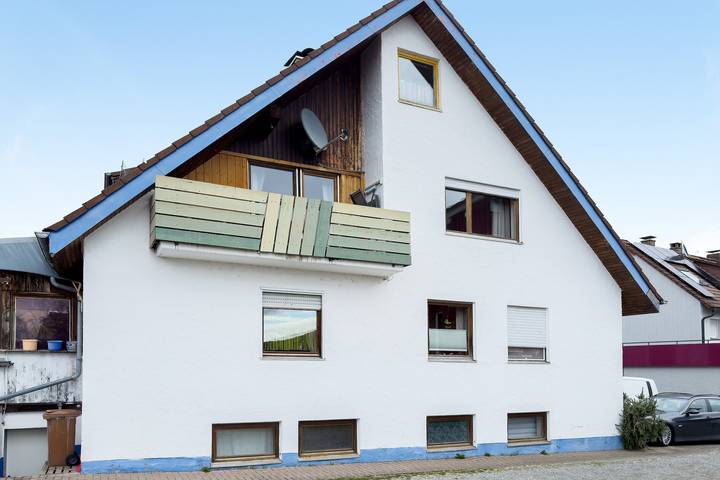 Bauernhof für 7 Personen, mit Balkon und Seeblick