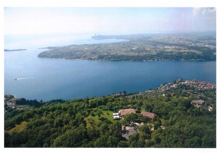 B&b per 6 persone, con Terrazza e Giardino nonché Vista lago e Panorama a Salò