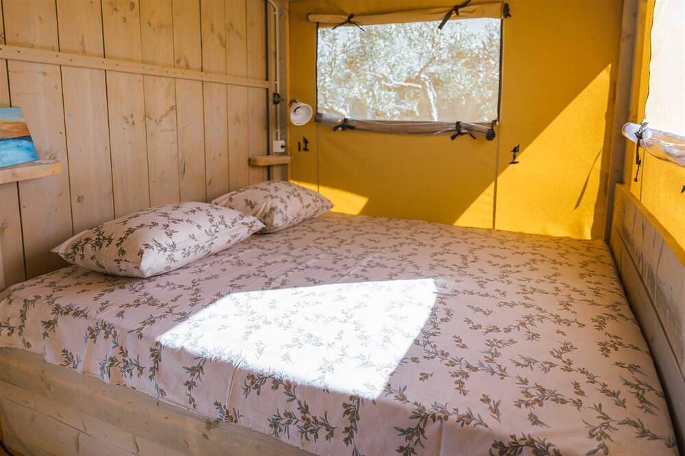 Adriatic Heritage Glamping No.2 in Maslinica, Solta