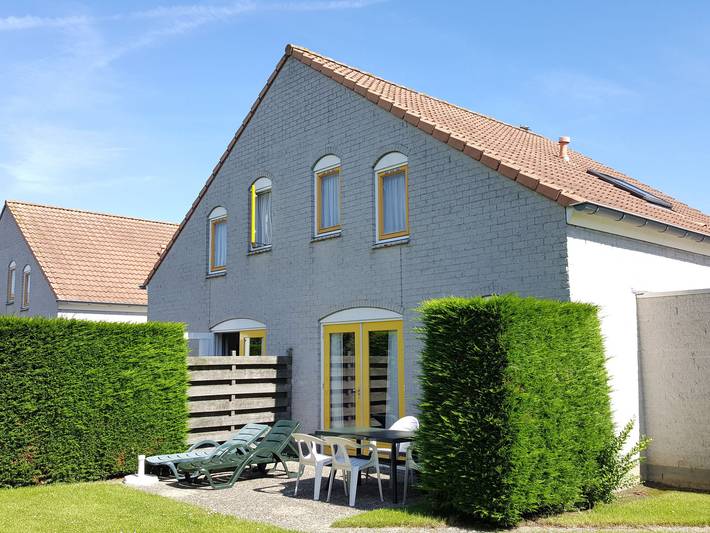 Vacation rental for 6 people, with Terrace and Yard as well as Pool in Breskens