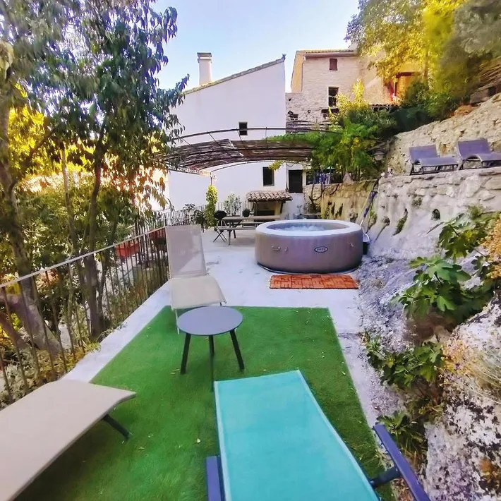 Casa de vacaciones para 6 personas, con jacuzzi y jardín - 1