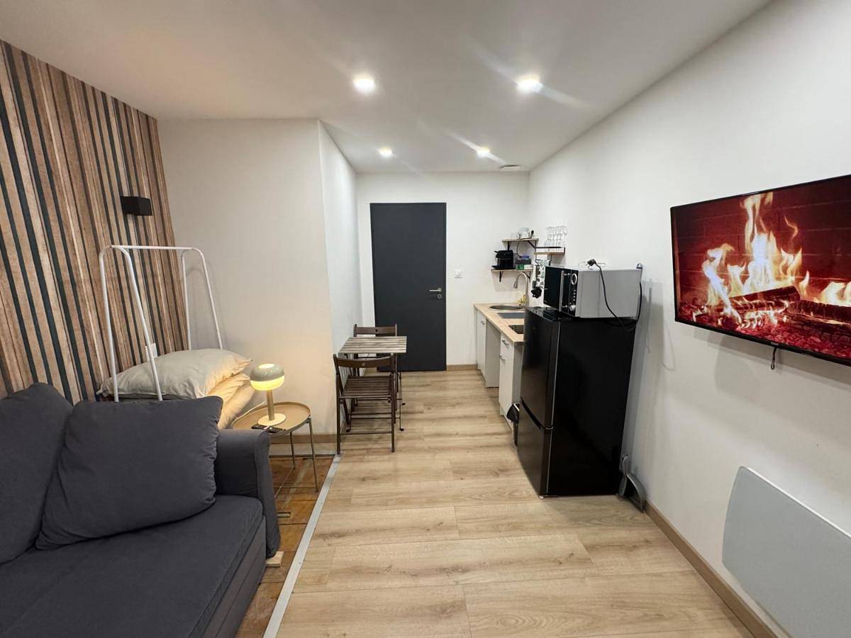 Appartement entier, Studio Au Cloîtres in Mirecourt, Neufchâteau