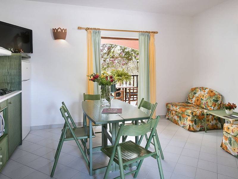 Casa vacanza per 4 persone con terrazza in Cannigione, Arzachena