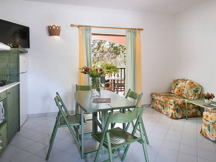 Ferienpark für 4 Personen, mit Balkon/Terrasse und Terrasse in Süditalien - 4