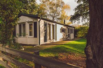 Ferienpark für 4 Personen, mit Terrasse und Balkon/Terrasse in den Niederlande