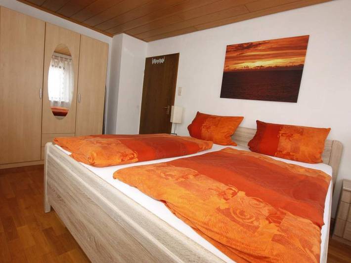 Ferienwohnung für 4 Personen, mit Garten