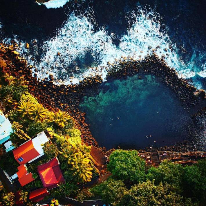 Gîte pour 6 personnes, avec vue ainsi que piscine et jardin à Manapy les Bains - 4