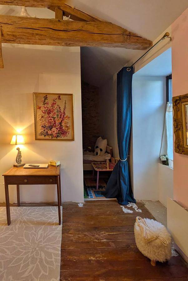 Chambre d’hôte pour 2 personnes, avec vue et jardin à Mareuil-sur-Lay-Dissais
