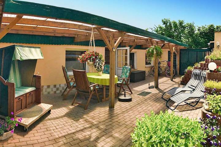 Ferienhaus für 2 Personen, mit Terrasse in Zempin