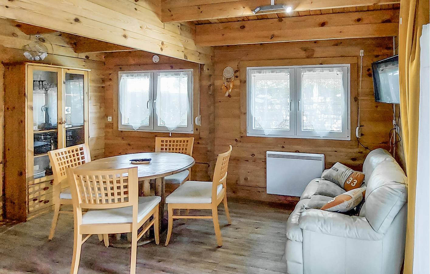 Acogedor apartamento con jardín cerca del centro y el lago de Cazaux in Cazaux, La Teste-de-Buch