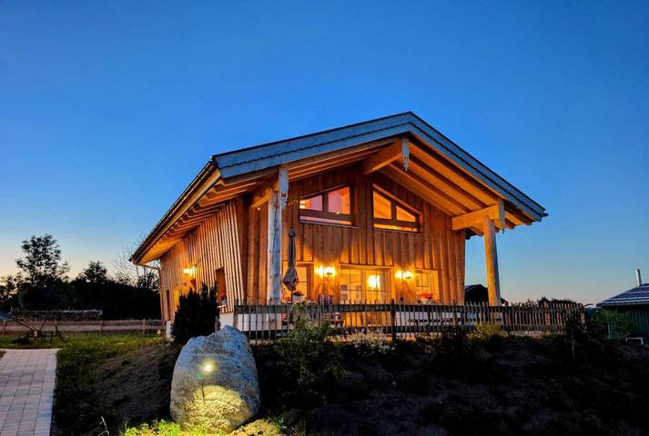 Chalet für 5 Personen, mit Terrasse und Garten sowie Sauna und Ausblick in Mauth