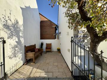 Cottage for 4 People in Bournemouth, South West England, Photo 1